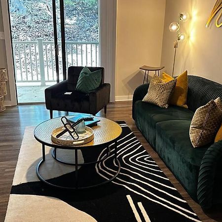 High-End On A Budget At Truist Park Atlanta Exterior foto